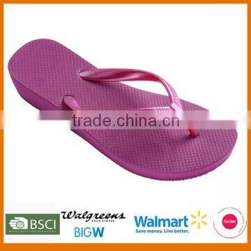 New design 2015 summer women solid rubber wedges flip flop