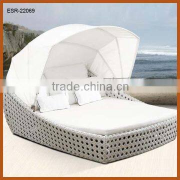 High Quality Canopy Covered Daybed Garden Use