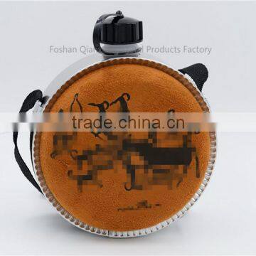 Custom Made Outdoor Water Bottle With Attractive Cover Blanket Plastic 3 Liter Water Bottle photo-4