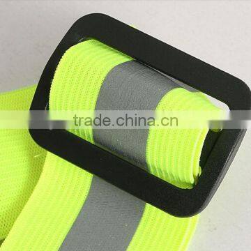 High Visibility Yellow Reflective Running Belt for Night Running photo-3
