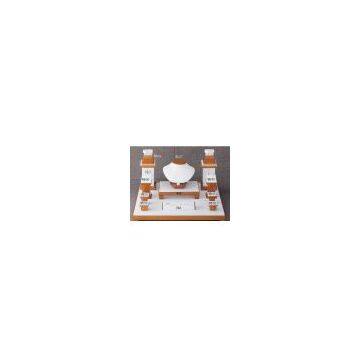 set jewelry display
