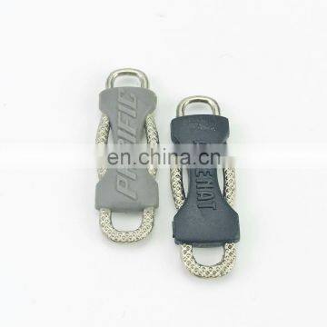 Custom Plastics Zipper Puller Tabs Plastomer Zipper Pull Tabs photo-5