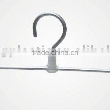 NR-9136 plastic pants hanger