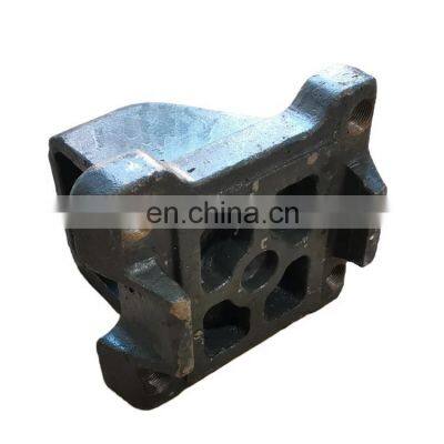 Left Leaf Spring Seat Of Rear Axle 2401ZHS01A-042 Engine Parts For Truck On Sale photo-2