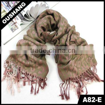 A82-E Beautiful Leopard Style Polyester Scarves