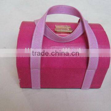 Low price crazy selling pu leather jewelry box pink color