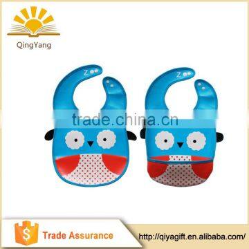 Protect baby eating waterproof pvc baby bib set with custom design