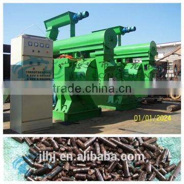 Promotion Period Sawdust Pellet machine/Finely processed Pellet machine with low price