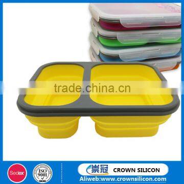 Portable collapsible silicone lunch box