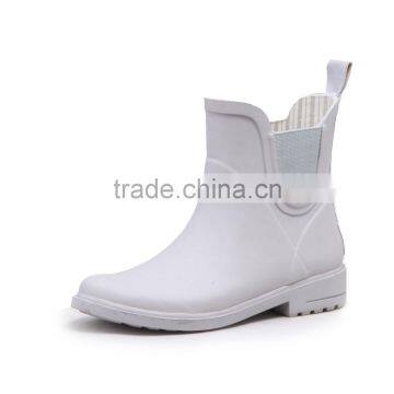 Europe Style Colorful Top Grade High Quality Hand Made Popular Attractive Designs Gumboots Wellies Rubber Rain Boots photo-2