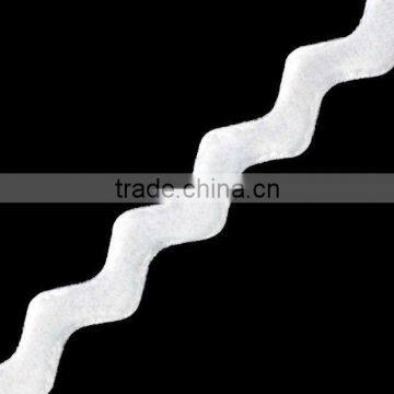 White Ric Rac Velvet Ribbon