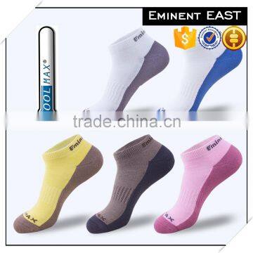 Retail wholesale custom unisex sport outdoor quick dry coolmax socks