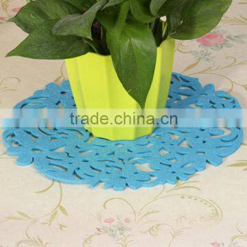 Top Quality Wholesale Price 30x30cm Colorful Modern Round Laser Cut Flower Felt Placemats Kitchen Dinner Table Mats 8 Colors photo-4