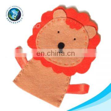 Cute Lion Design Cheap Soft Felt Handmade Finger Puppet