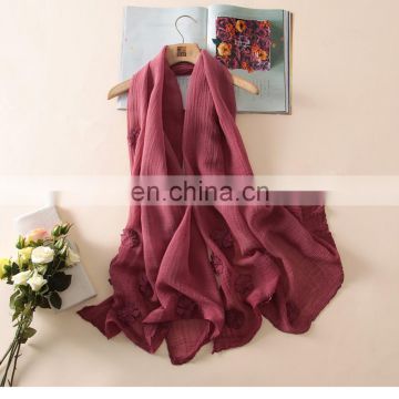 2016 new design autumn flower embroidered cotton fabric scarf