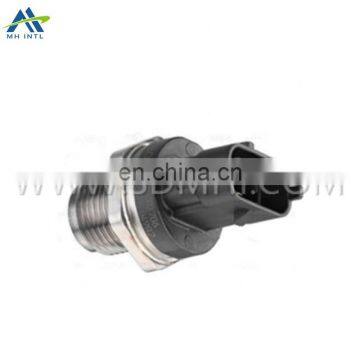 Auto Parts Fuel Rail High Pressure Sensor 874556 For V-olvo photo-2