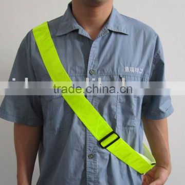 reflective safety belt