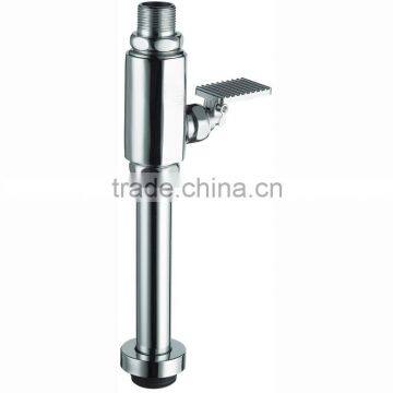 High Quality Brass Foot Pedal Toilet Flusher, Self Closing Valve, Chrome Finish and Wall Mounted