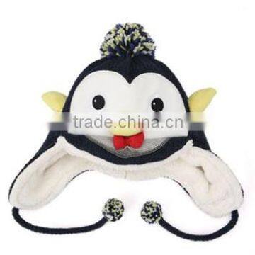 plush baby hat with earflap/baby plush penguin shape earflap hats