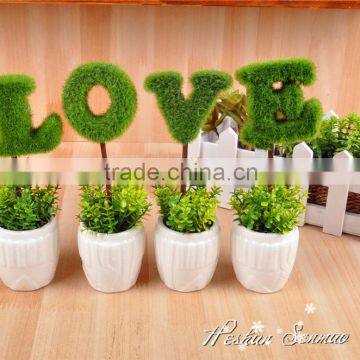 Wholesale lovely natural Artificial moss letter with pot for table decoration