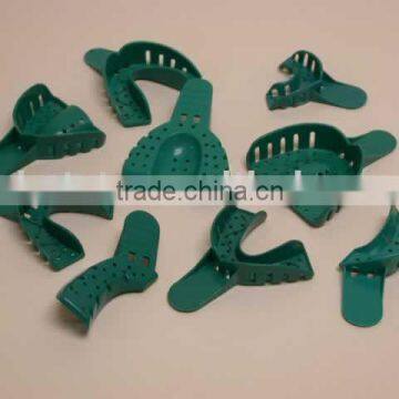 Disposable dental impression tray