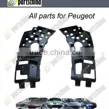 741634 Фронтальная бамперная подставка для Peugeot 408