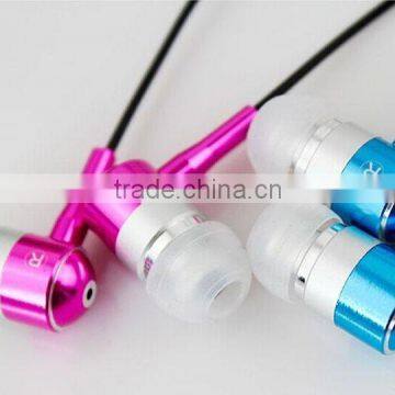 Metal Headphones 3.5mm In Ear Earbud for iphone5