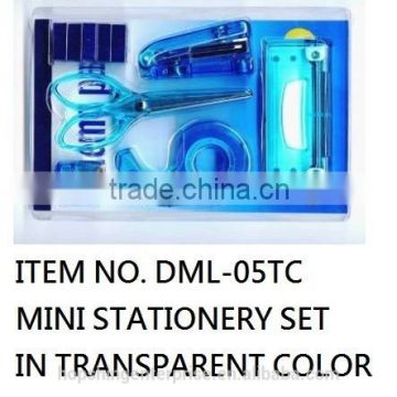 MINI STATIONERY SET IN TRANSPARENT COLOR