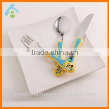 cutlery set for kids made of durable plastic and stainless steel