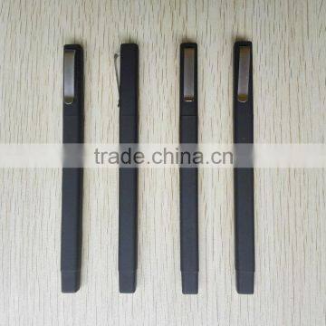 China Online Selling Office Gum and ABS Black and White Luxury Ball Pen
