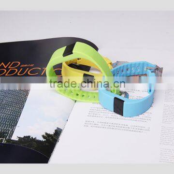 Made in China Hot Sell Factory Price TW68 Heart Rate Health Wristband photo-6