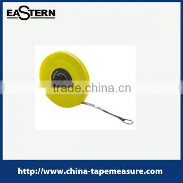 New design retracting fiberglass fabric tape