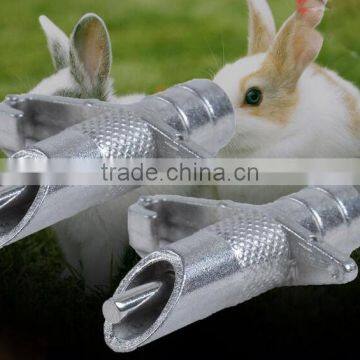 Poultry farming rabbit nipple drinker