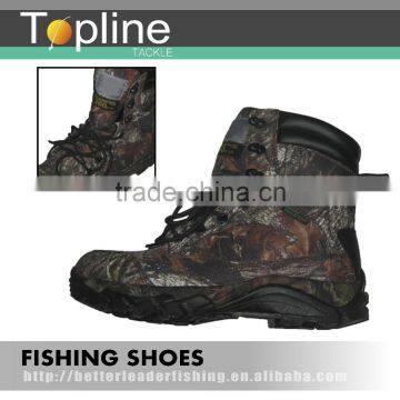 Outdoor climbing boots for men OEM welcome