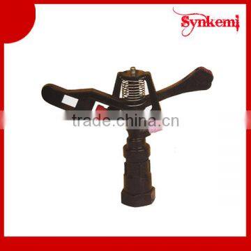 Plastic garden water sprinkler