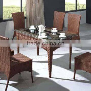 Rattan Dining Set with fashion style