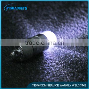 Threaded LED light balloon