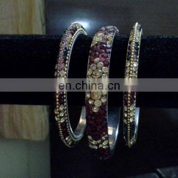 Vintage Style Crystal Bangle