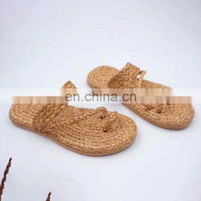 Hot Sale Summer women lady style natural woven sole straw slippers water hyacinth sandals Vietnam Manufacturer