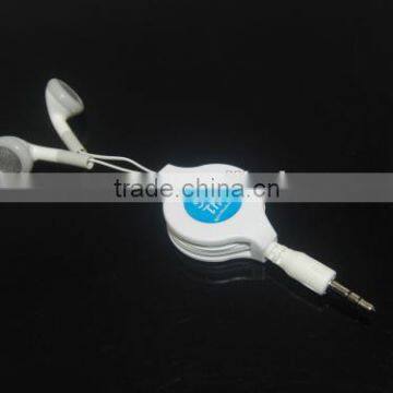 Good quality wired earphone with retractable cable 110cm for PC/Laptop