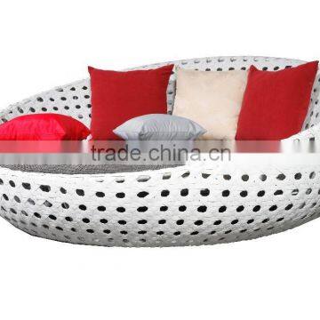 Outdoor furniture rattan sun lounger round day bed