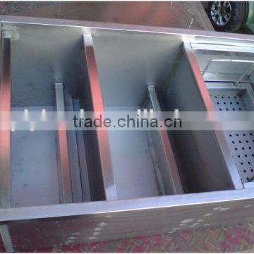 Portable grease trap for restaurant kitchen