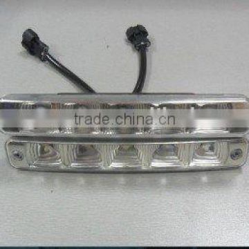 Stright type aluminium material daytime running light LED