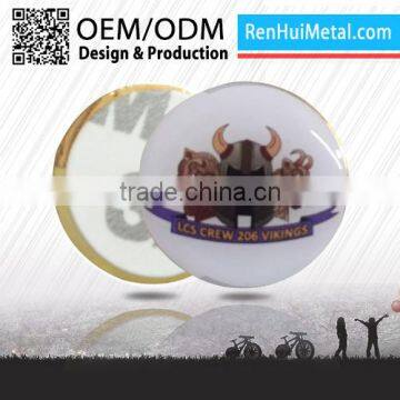 Renhui professional factory OEM/ODM metal badge maker