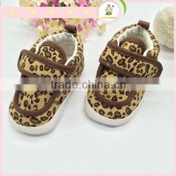 2016 new design star pattern colorful soft sole leopard baby shoes