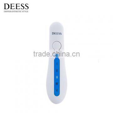 DEESS Fitzpatrick approved portable skin scanner analyzer use at home with IPL device