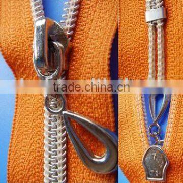 No.7 close end silver teeth nylon zipper