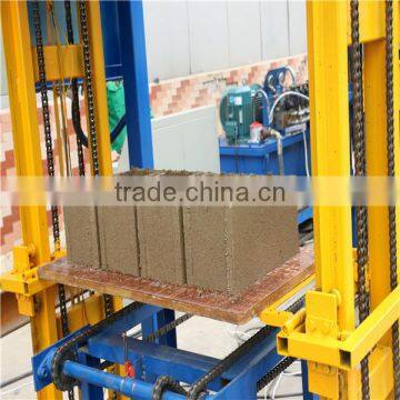 Small Investment Hot Cement Brick Making Machine photo-4