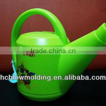 kids watering can