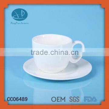 coffee cups and saucers,ceramic type white teacup Eco-Friendly Feature and ceramic,Ceramic Material cup with cookie holder